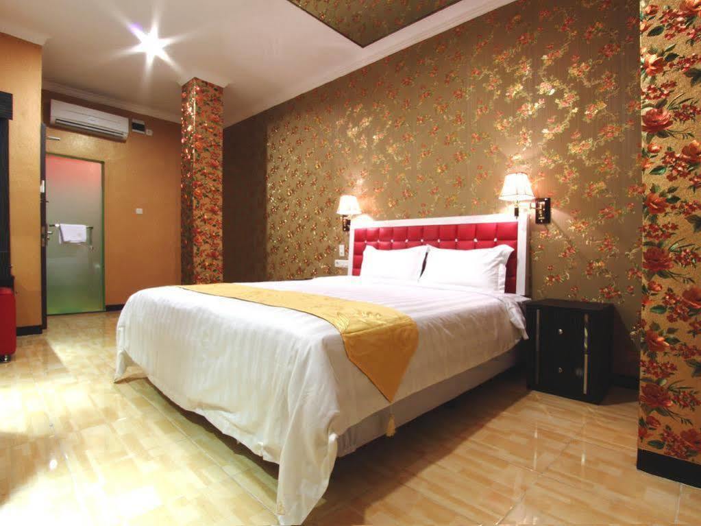 Hotel Rovi Boutique Джакарта Екстериор снимка