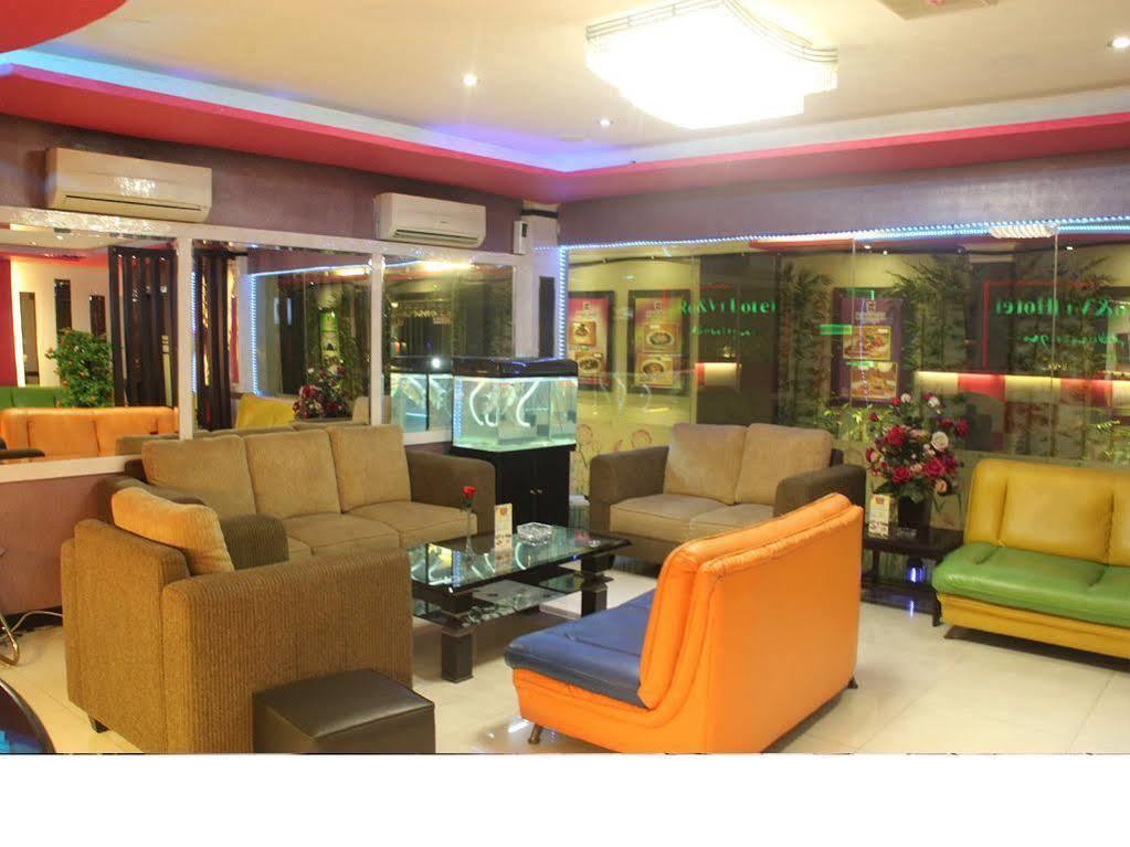 Hotel Rovi Boutique Джакарта Екстериор снимка