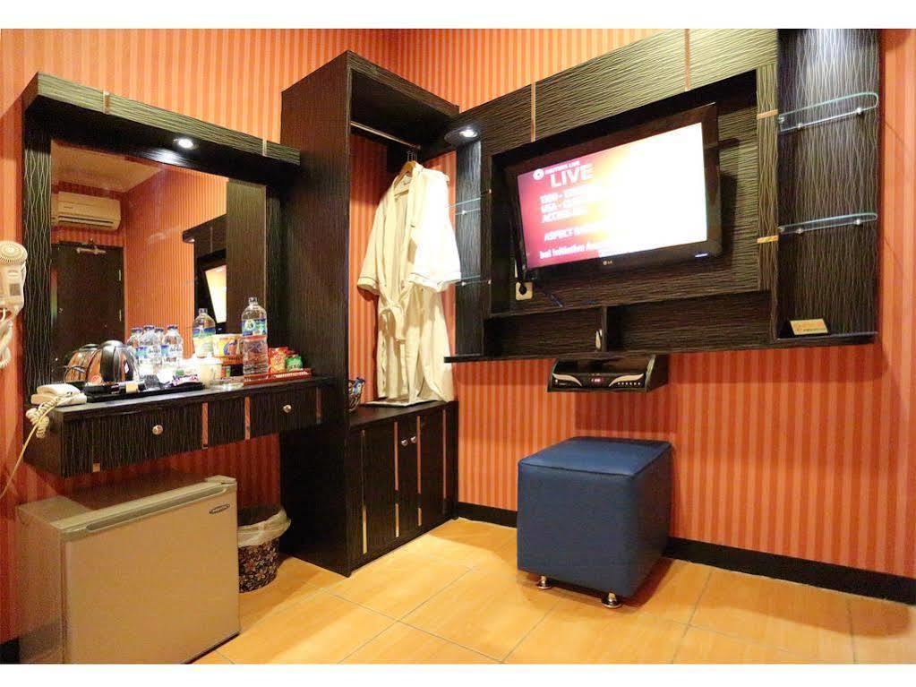 Hotel Rovi Boutique Джакарта Екстериор снимка